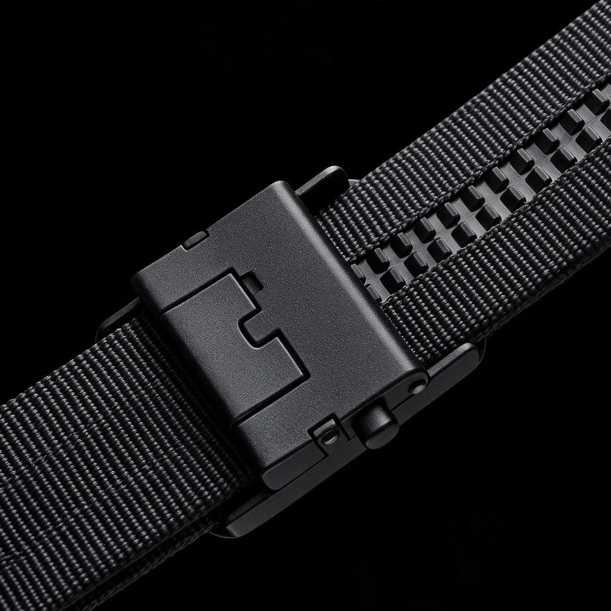 THE OUTDOOR BELT
